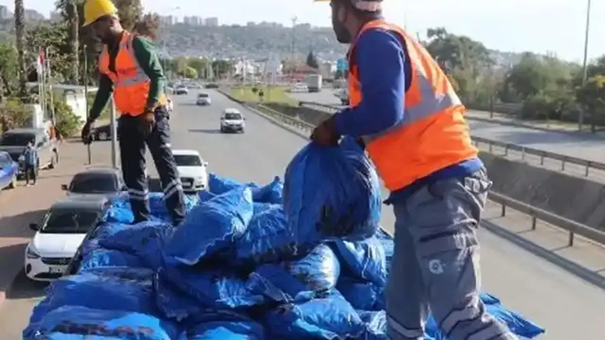 Antalya Büyükşehir’den kömüre sıkı denetim