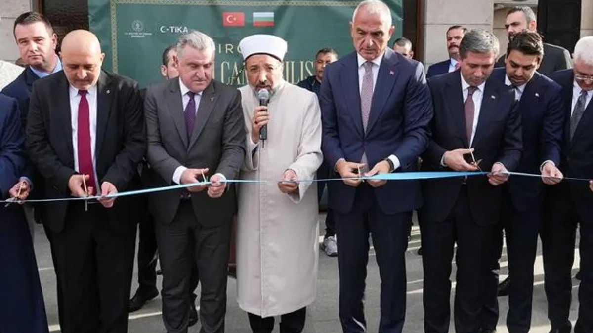 Bulgaristan'da Kırcaali Yeni Cami ve Külliyesi törenle açıldı