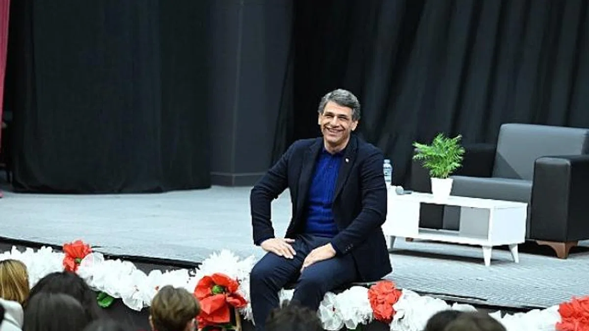 Başkan Kocaman'dan Gençlere: "Sizlerin Hayalleri Bizim Yol Haritamız''