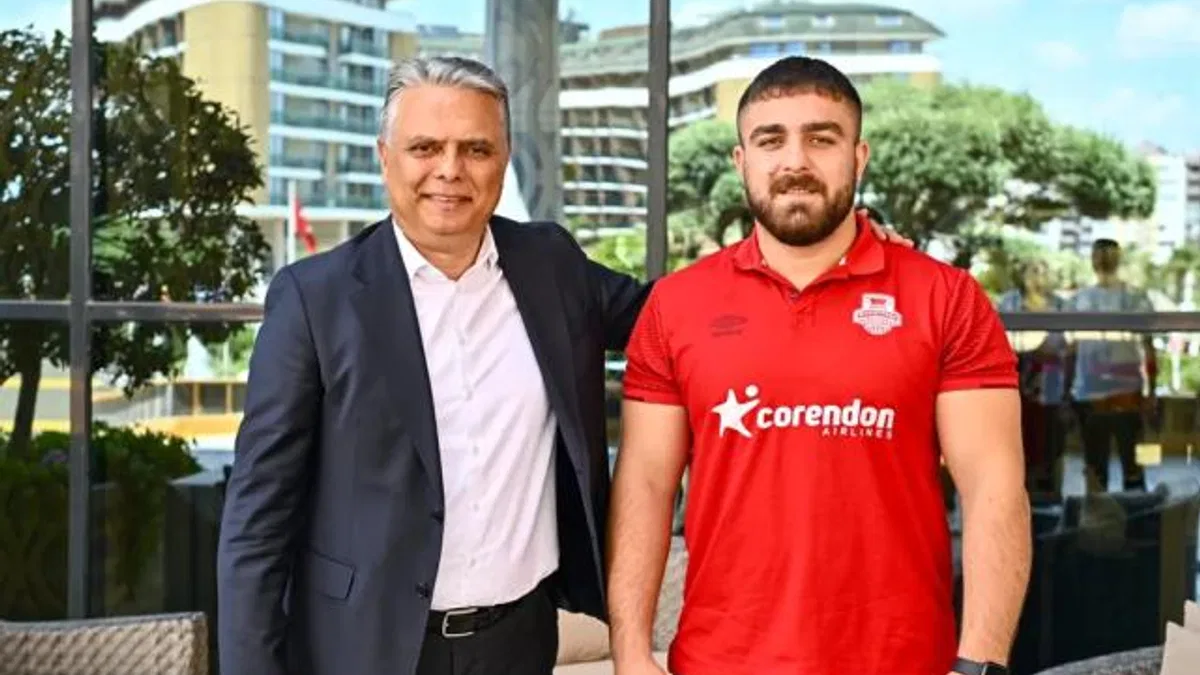Antalya Muratpaşa'da Başkan Uysal’dan moral ziyareti