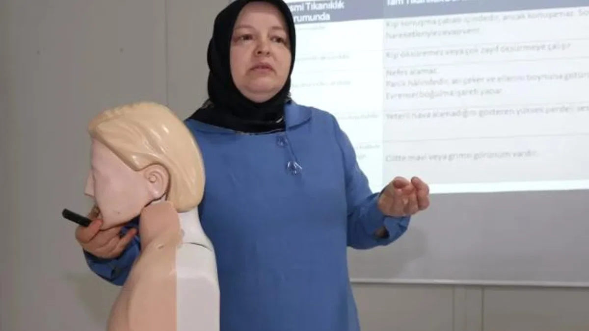 Hayat kurtarmanın yolu Kocaeli'de bu eğitimden geçiyor