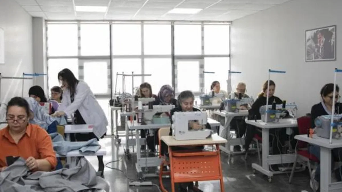 Mersin'de giyim üretim kurslarına yoğun ilgi