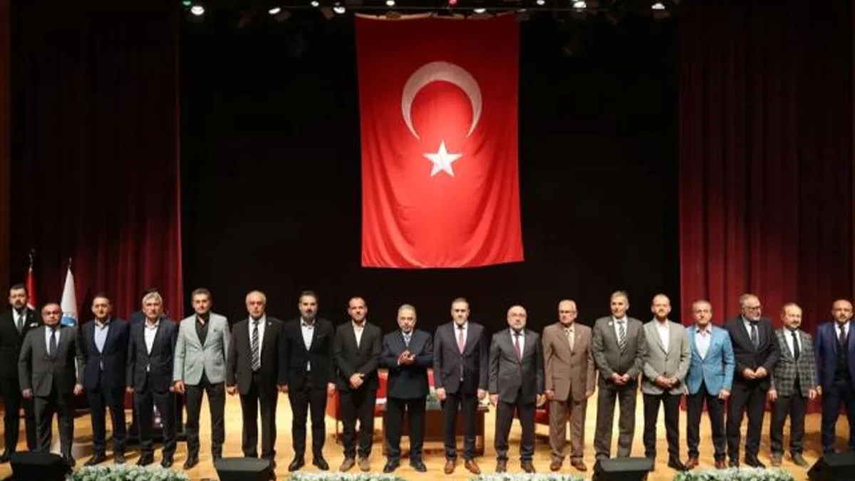 Kayseri Talas Belediyesi'nden 'Bilge Kral'a özel anma