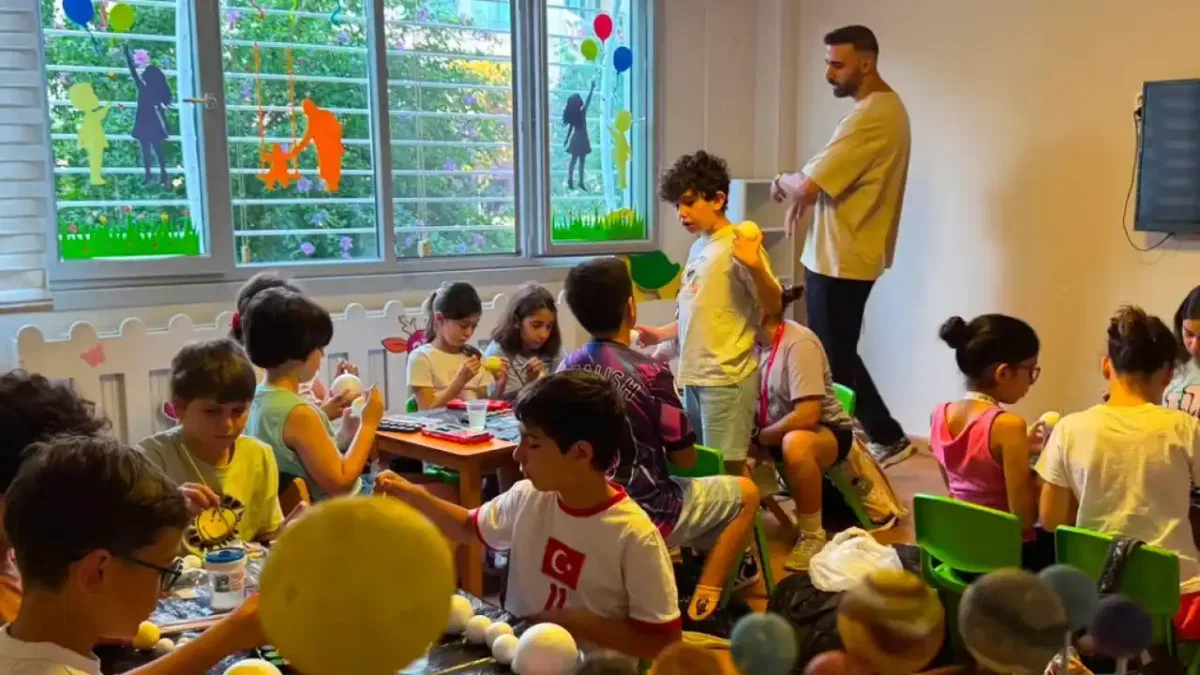 Maltepeli çocuklar tatilde eğlenerek öğreniyor