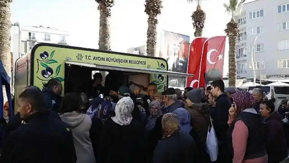 Aydın Büyükşehir Belediyesi, Isparta'da meydana gelen helikopter kazasında şehit olan Teğmen Mustafa Atakan Dut için hayır düzenledi.
