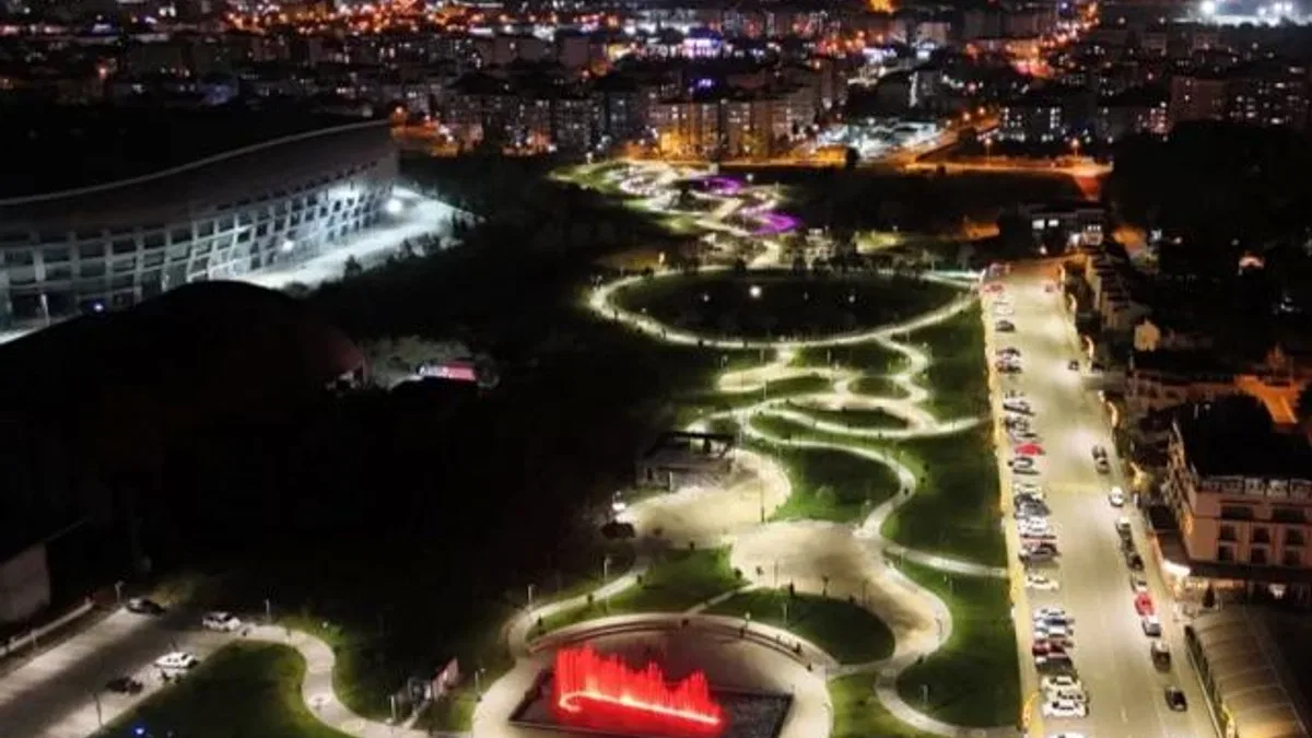 Ordu'da Durugöl, gece görünümüyle hayran bırakıyor
