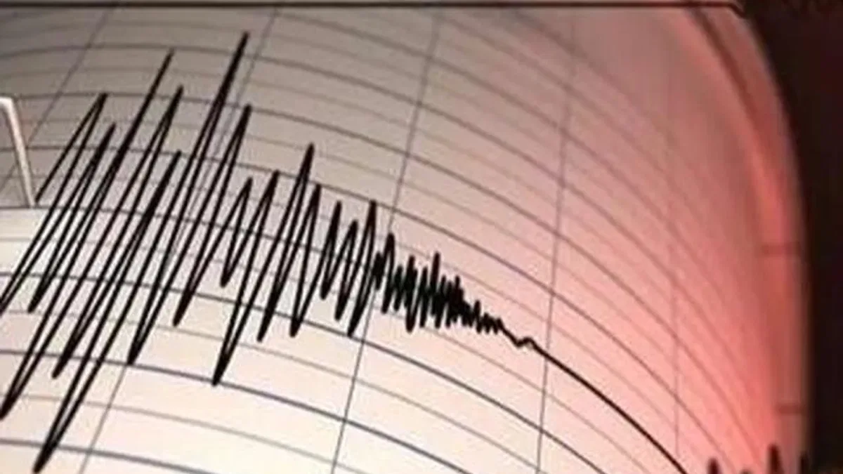 Ege'de deprem fırtınası sürüyor