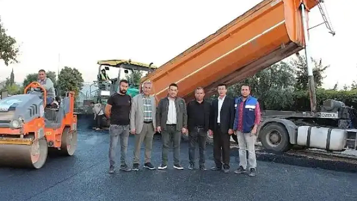 ASAT'tan Kumluca'da alt yapı sonrası asfalt çalışması