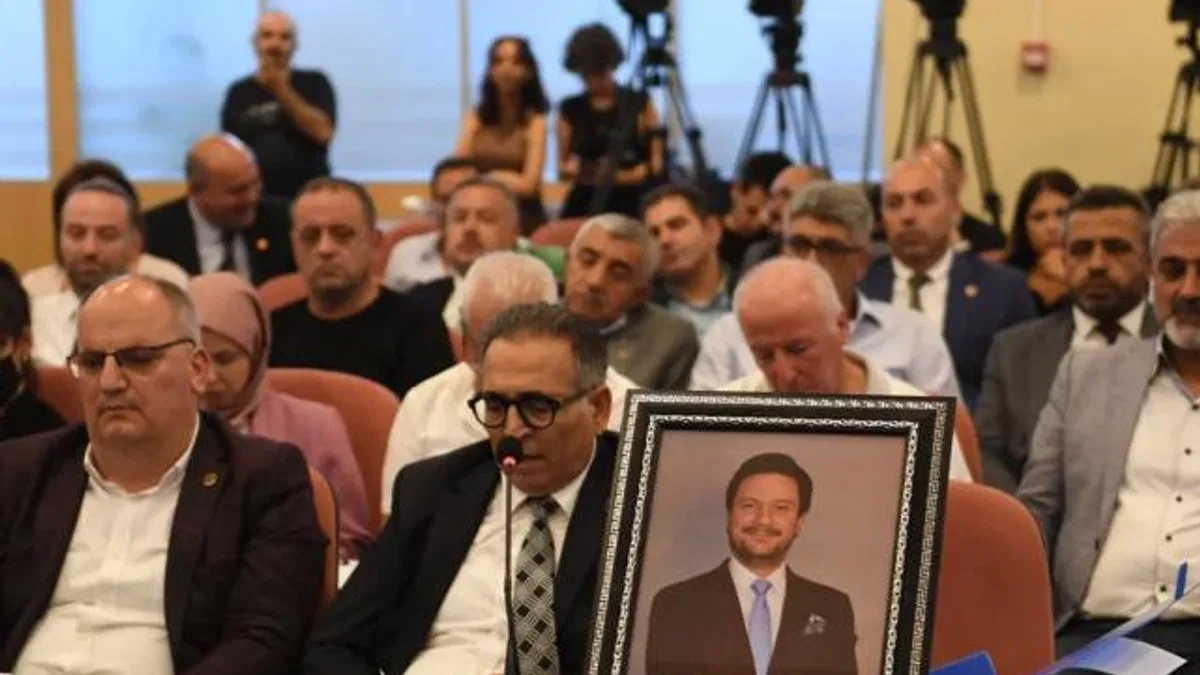 Bursa Osmangazi'de buruk meclis!