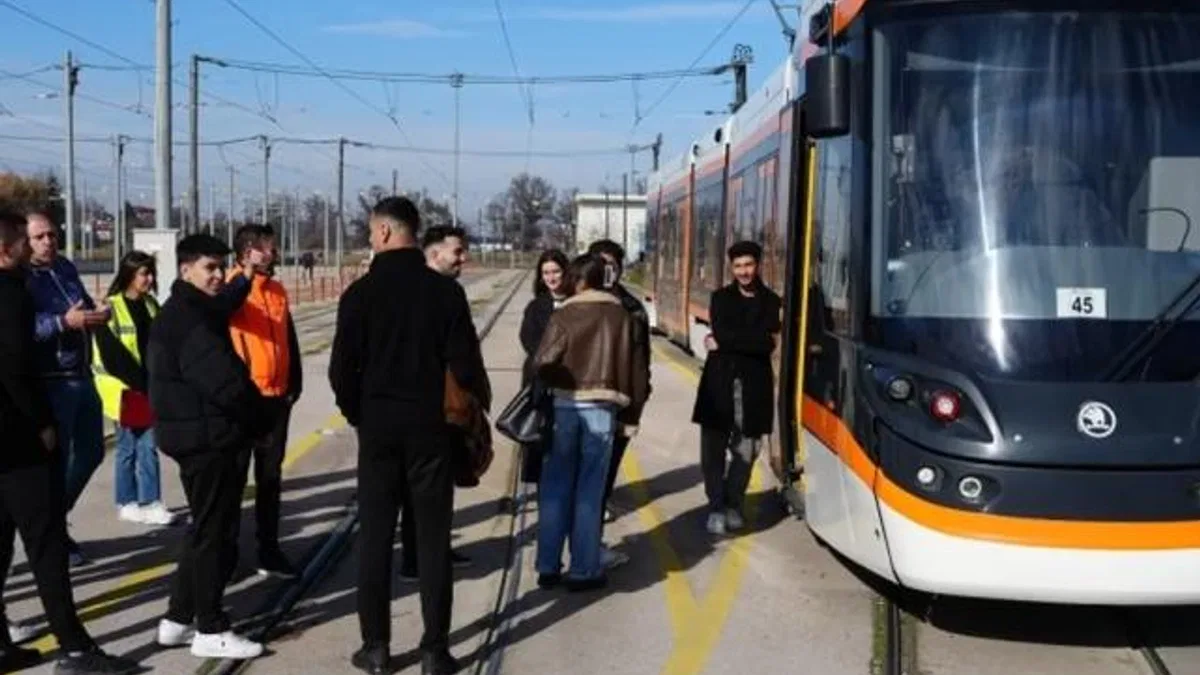 Eskişehir’de ESTÜ öğrencileri ESTRAM’da teknik eğitim aldı