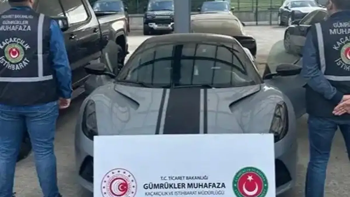 Ticaret'ten 434 kaçak araca adli işlem