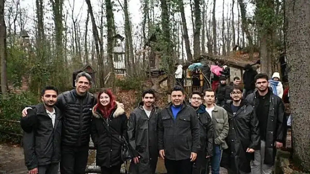 Kartepe'de Gençler Tarih ve Doğayla Buluştu