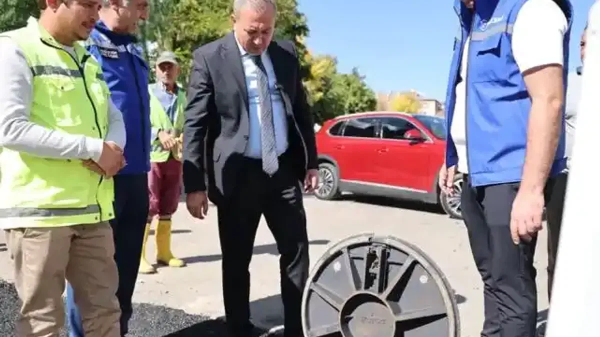 Yağmur suyu hattından doğalgaz borusu geçirilmiş