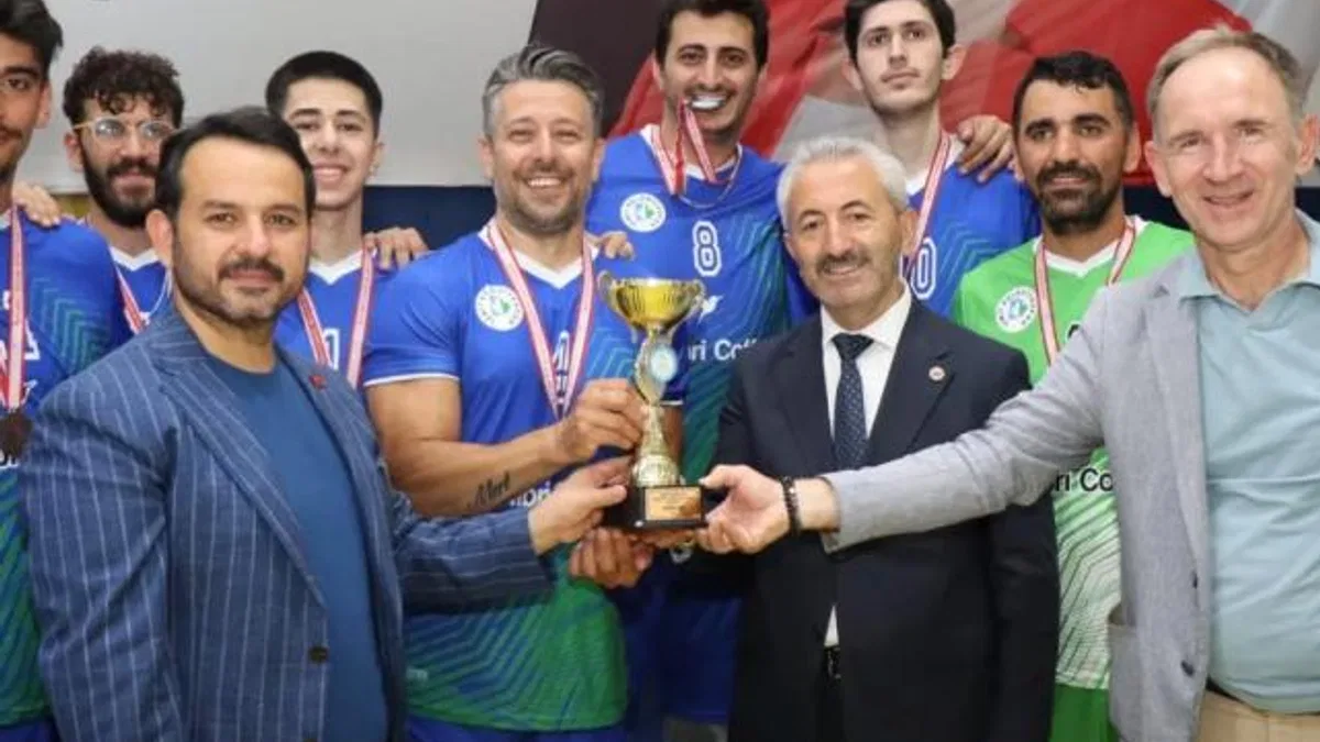 İzmit'in 'en baba'ları bu turnuvada belli oldu