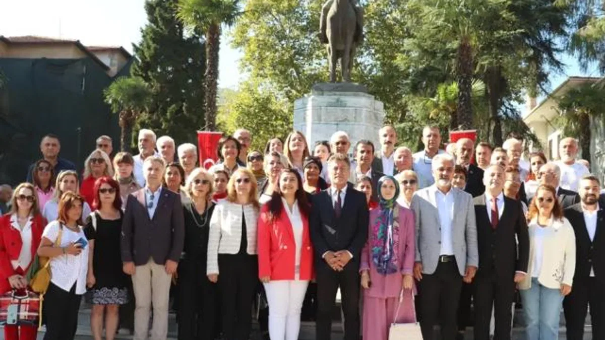Bursa’da CHP'nin 101. kuruluş yıl dönümü kutlandı