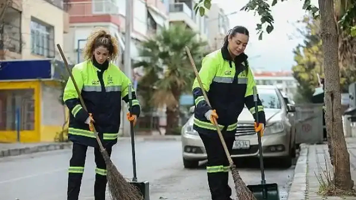 Konak'ın sokakları kadınlara emanet