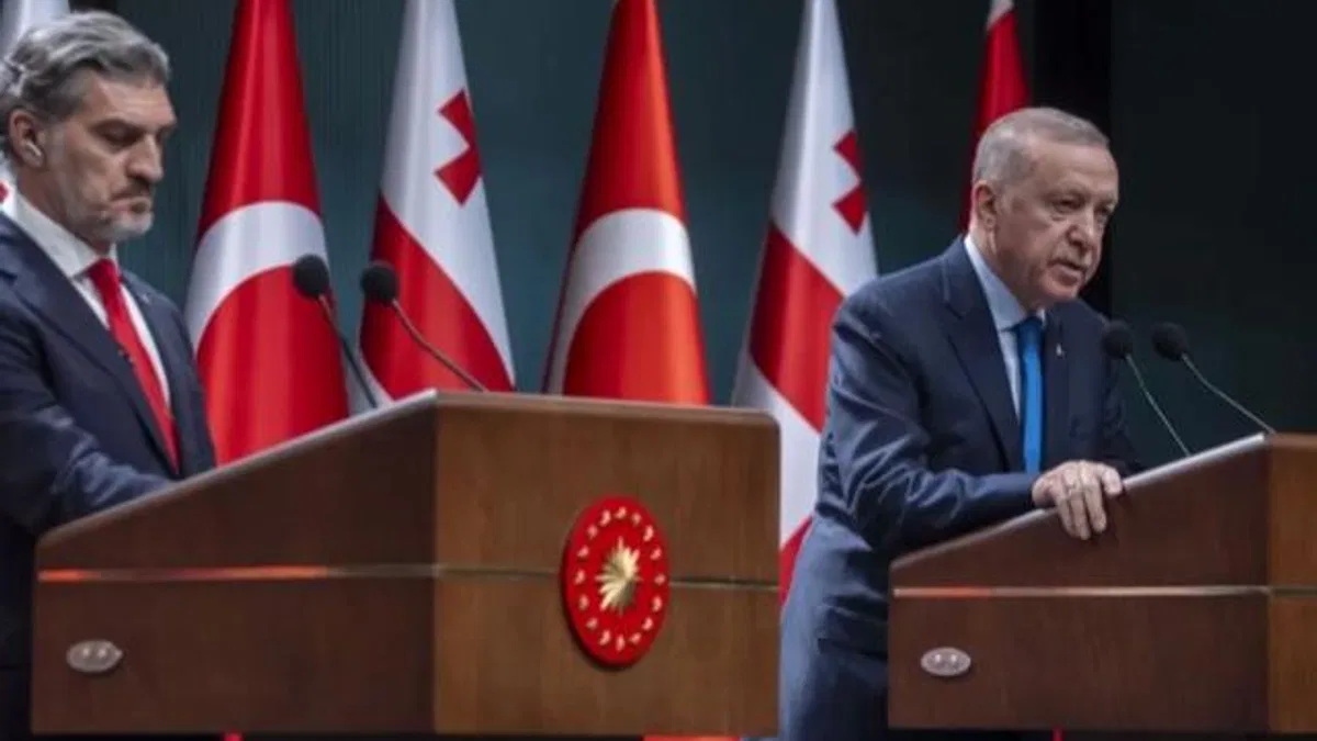 Türkiye-Gürcistan iş birliği yeni boyut kazanıyor... Petrol ve demiryolu öne çıkıyor