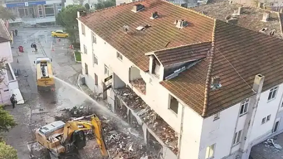 Kandıra Belediyesi Kentsel Yenileme Çalışmasında İlk Adımı Attı.