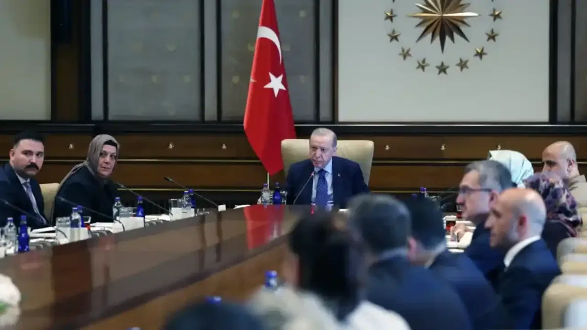 Cumhurbaşkanı Erdoğan şehit yakınları ve gazileri ağırladı