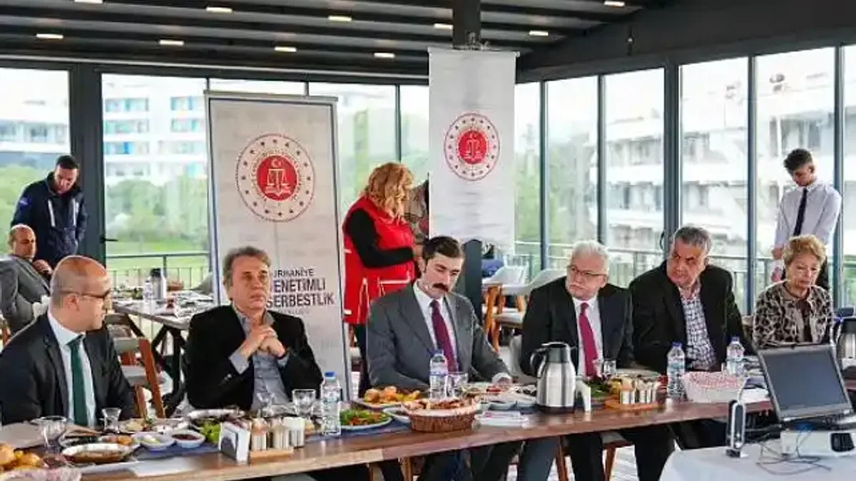 Koruma Kurulları Toplantısı Burhaniye'de Gerçekleştirildi