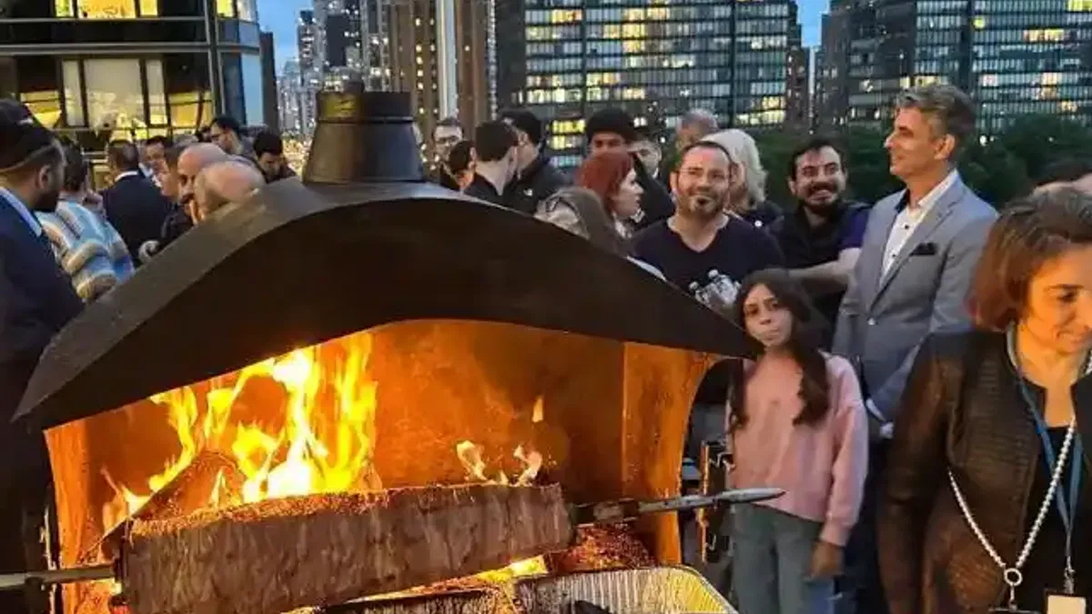 Erzurum'un Cağ Kebabı New York'ta tanıtıldı