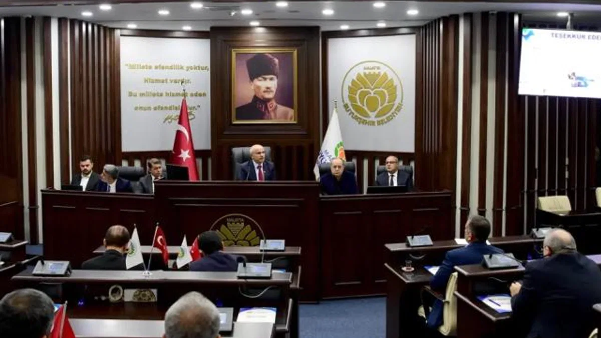 Malatya’da kışa hazırlık​​​​​​​! 269 araç, 1117 personel görevde