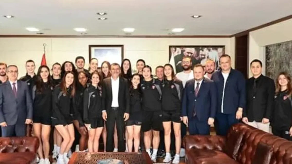 Denizli Büyükşehir’in sultanları yeni sezona hazır