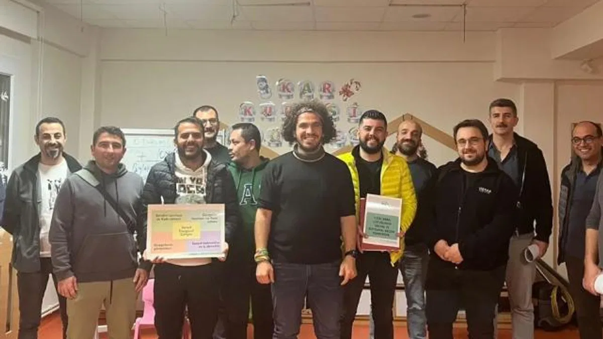 İzmirli babalara 'yeni nesil babalığı' dersi