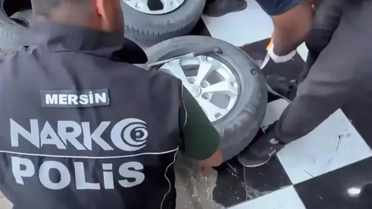Mersin’de lastiklere gizlenmiş kilolarca eroin ele geçirildi