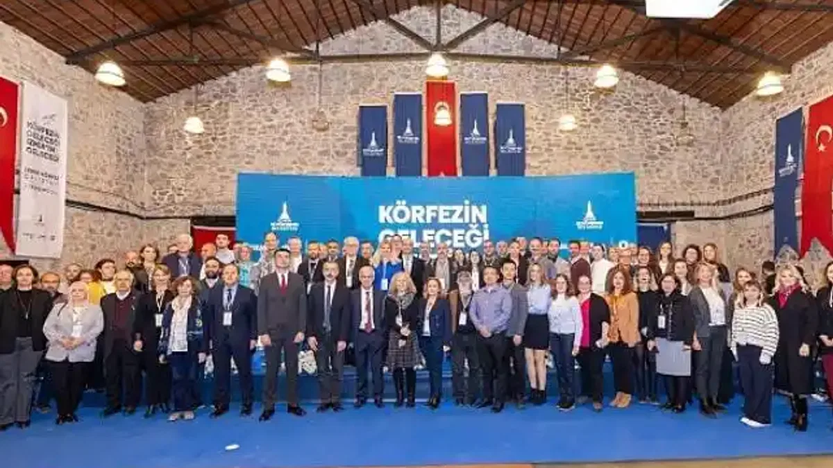 Körfezin Geleceği İzmir'in Geleceği Çalıştayı tamamlandı 200 uzmandan 9 saatlik beyin fırtınası
