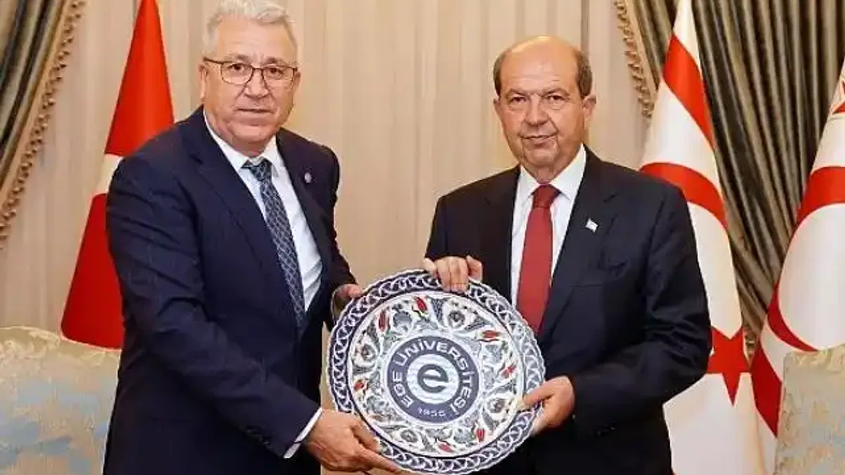 Rektör Prof. Dr. Budak, KKTC Cumhurbaşkanı Tatar'ı ziyaret etti