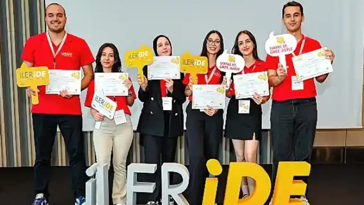 Gençlerin Enerjisiyle Güçlenen Bir Gelecek için İLERİDE'nin 3. Dönemi Başlıyor