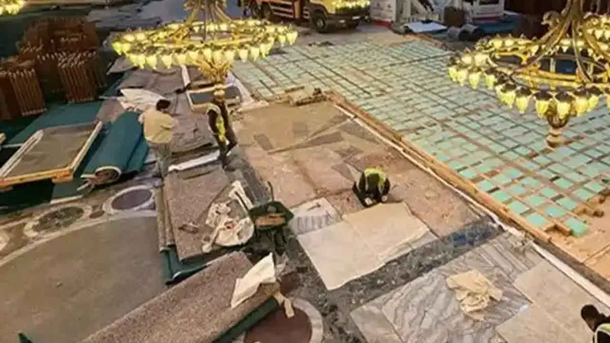 Ayasofya'daki restorasyon çalışmalarındaki iddialara yalanlama: Zemin tahrip edilmedi!