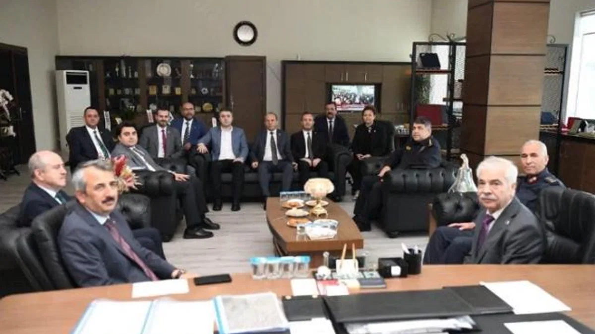 Vali Sezer'den Başkan Mehmet Özcan’a hayırlı olsun ziyareti