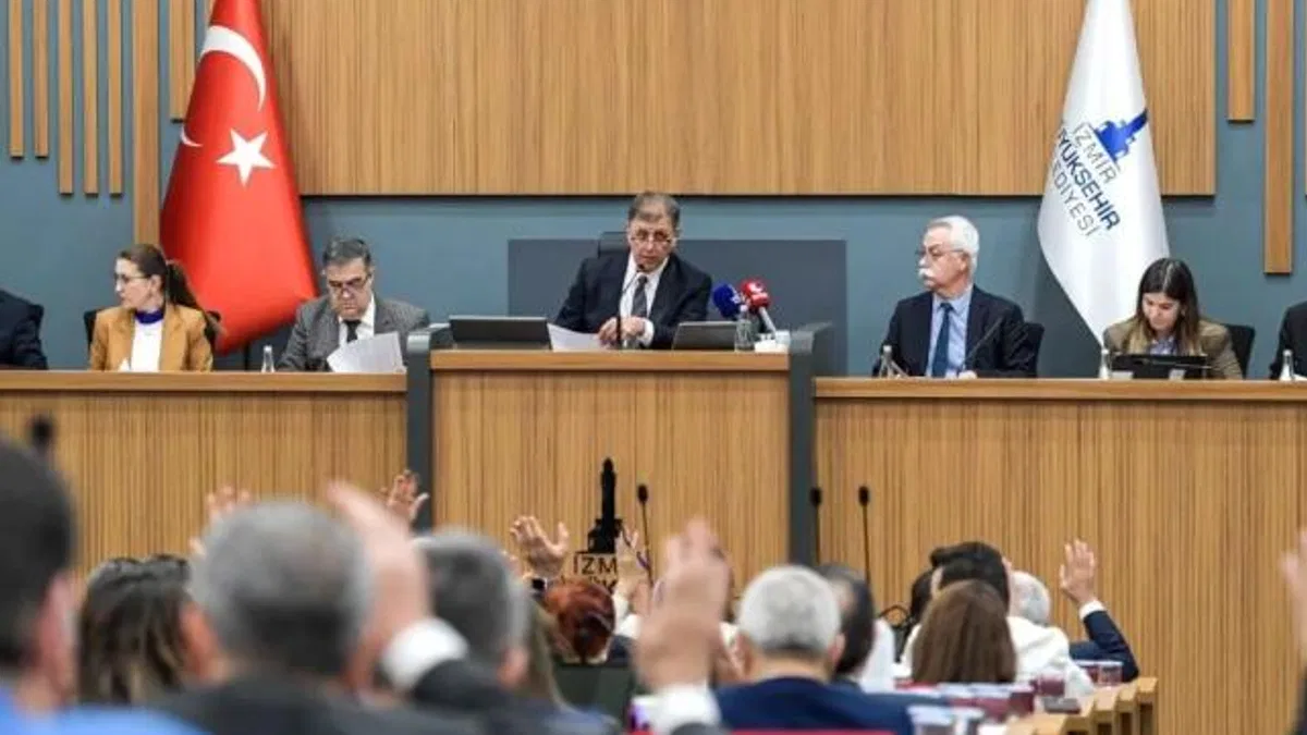 İzmir'de Başkan Tugay’dan kredi tepkisi!