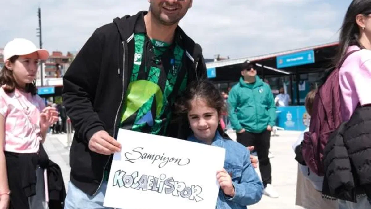 23 Nisan şenliğinde 'Şampiyon Kocaelispor' vurgusu