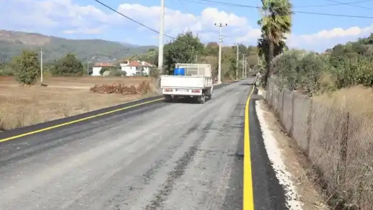 Muğla Büyükşehir, Şirinköy-Çıtlık’ta yol çalışmalarını tamamladı