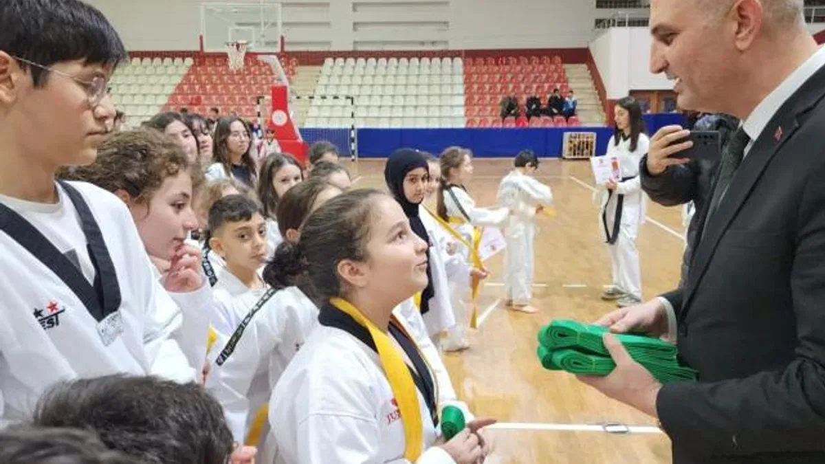 Kocaeli Gölcük'te sporcuların kuşak heyecanı