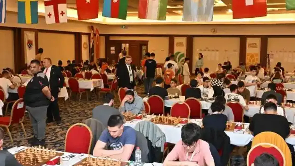 Manisa’da uluslararası satranç turnuvası heyecanı başladı
