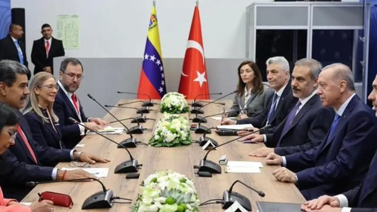 Cumhurbaşkanı Erdoğan, Tataristan'da Venezuelalı mevkidaşıyla görüştü