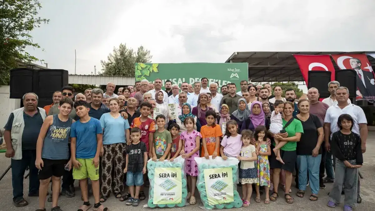Mersin’de üreticiye tarımsal destek