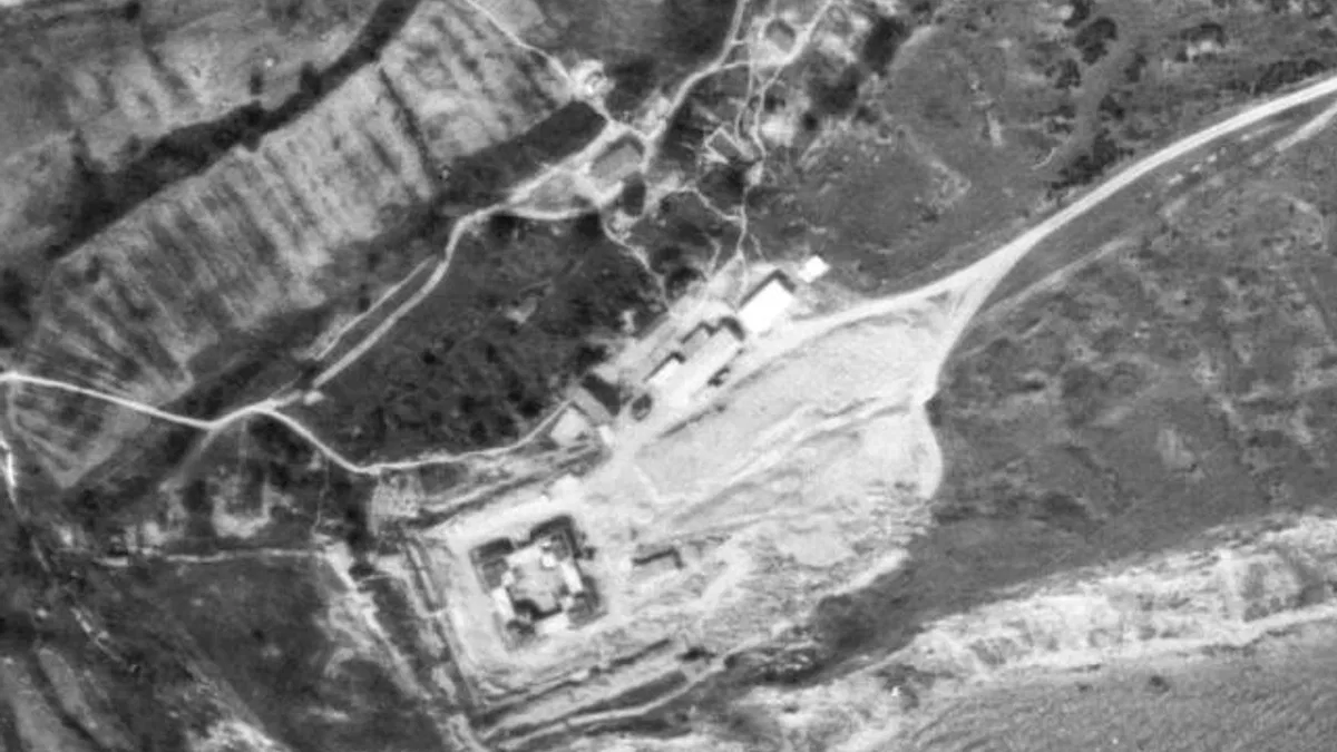 Şehitler Abidesi'nin yarım yüzyıllık hava fotoğrafları paylaşıldı