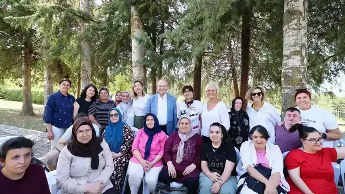 Denizli’de engelliler Cankurtaran Yaz Kampı’nda buluştu