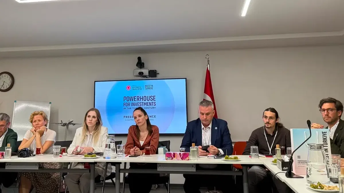 İstanbul'da 'Yatırımlar İçin Güçlü Merkez Türkiye' medya programı yapıldı