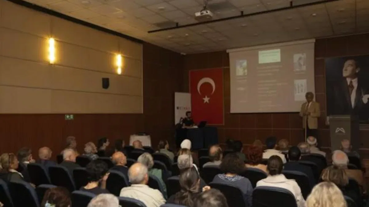 Mersin’de kent kimliğini güçlendiren söyleşi