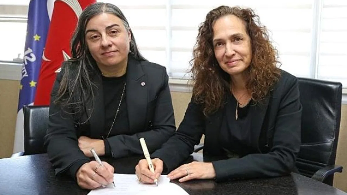 Karşıyaka Belediyesi'nde toplu sözleşme sevinci