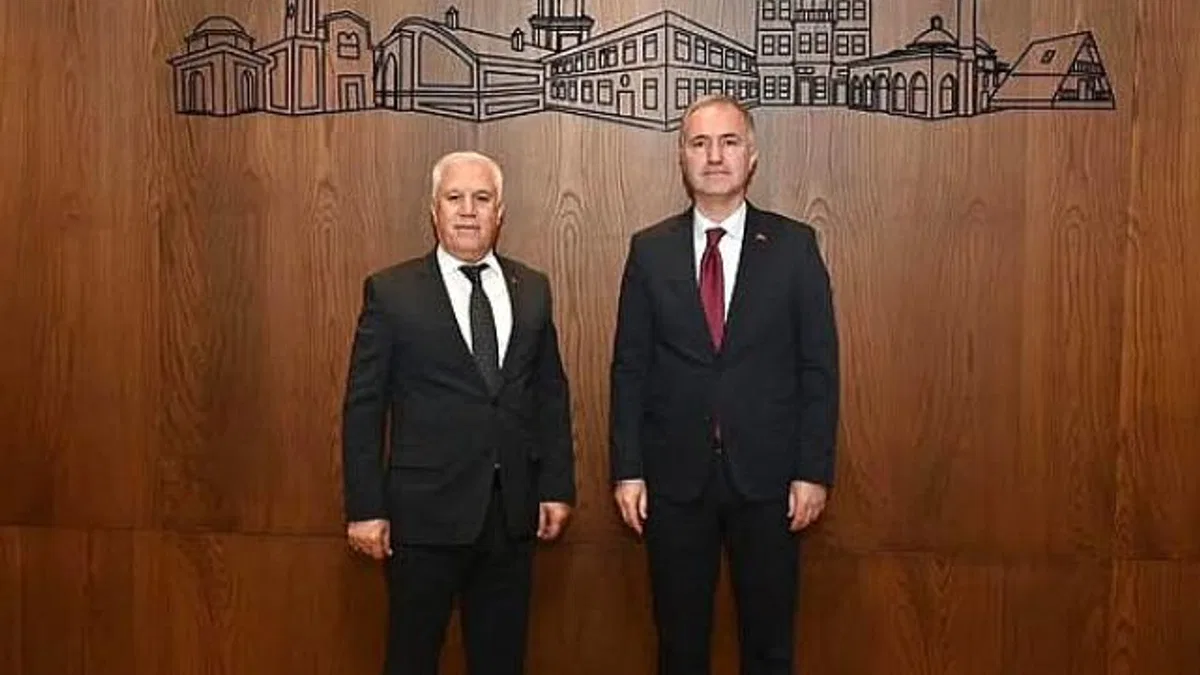 Mustafa Bozbey'den Başkan Taban'a Ziyaret