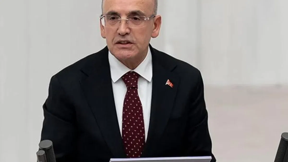 Bakan Şimşek: İhracat ve turizm performansı cariyi güçlendirdi