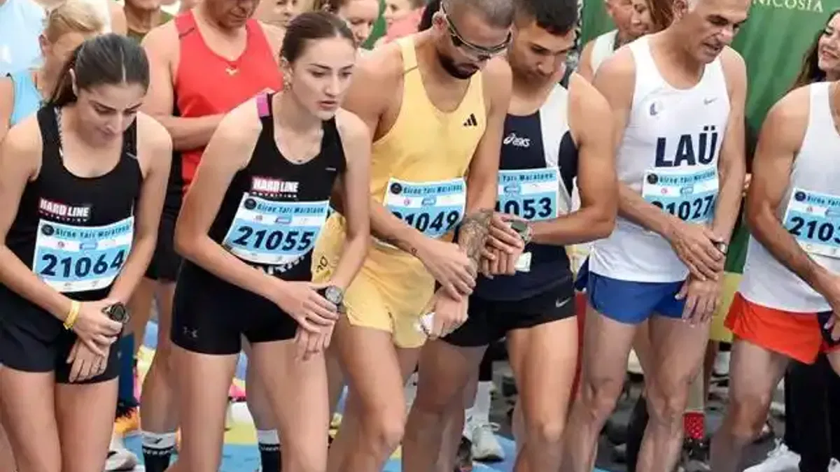 Girne Yarı Maratonu'nda adımlar dayanışmaya attı
