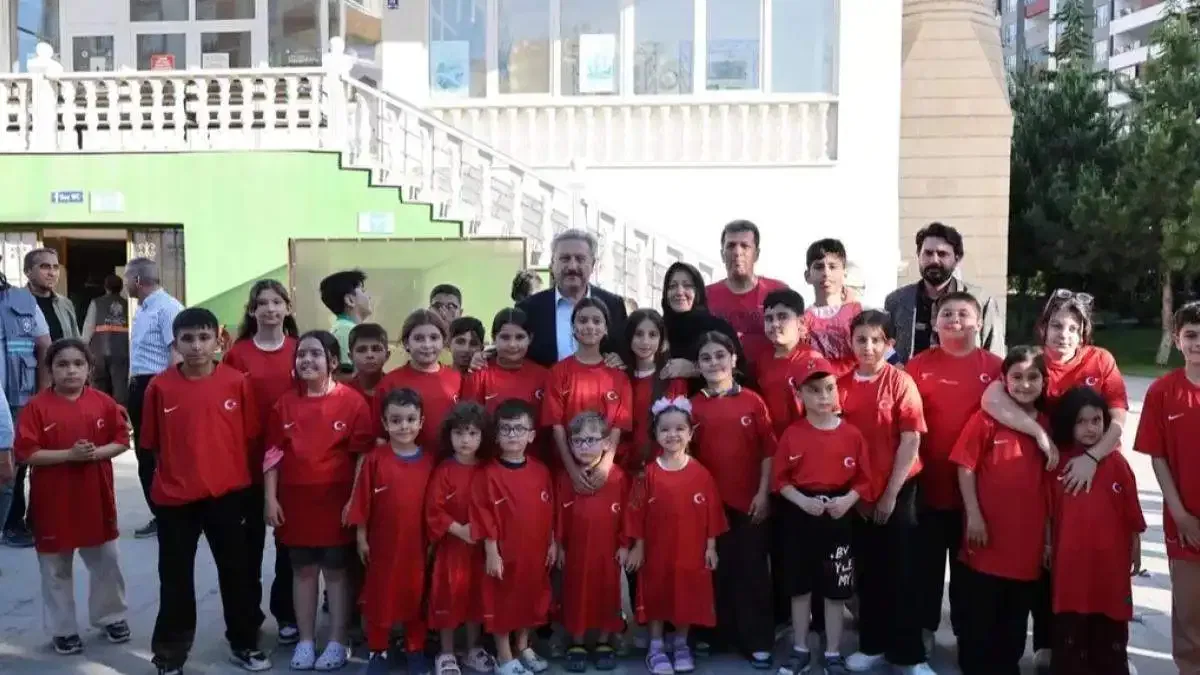 Mustafa Palancıoğlu halkla bir araya geldi